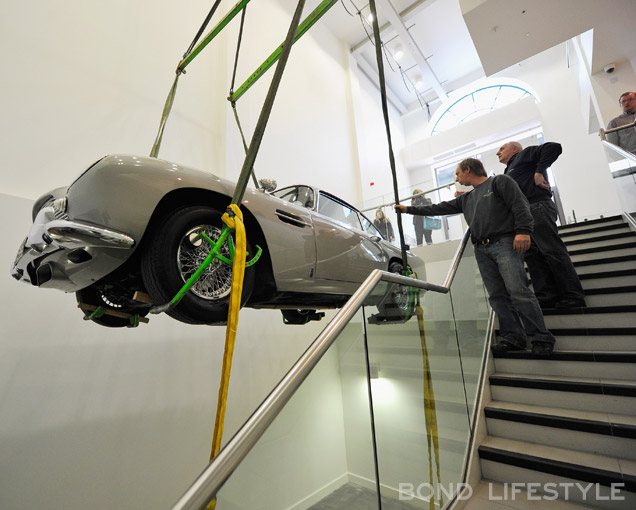 Aston Martin DB5 London Film Museum 2