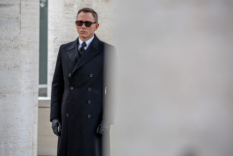 spectre james bond rome funeral