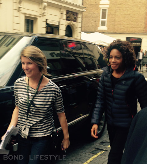 150523-rules-filming-spectre-restaurant-covent-garden-naomie-harris-moneypenny.jpg