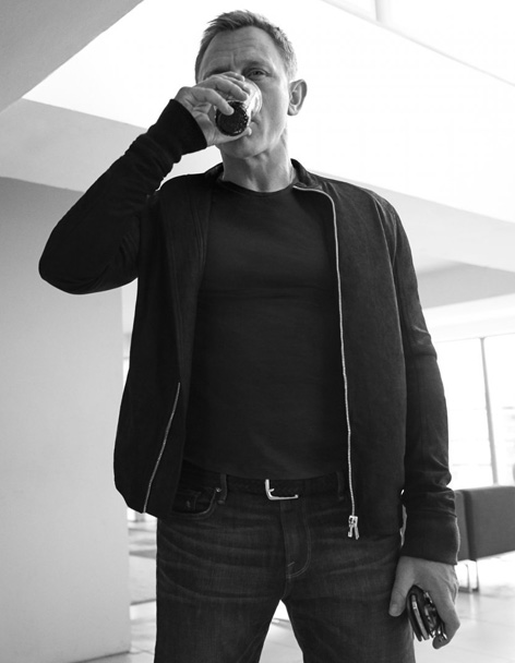 Daniel Craig Esquire UK photo by Greg Williams