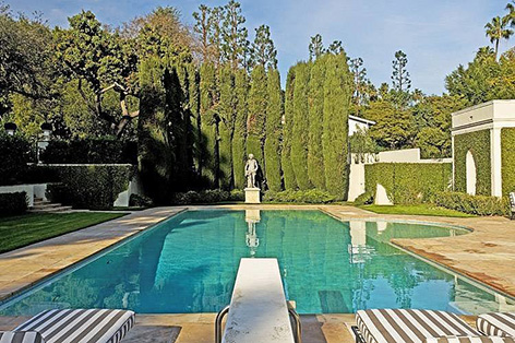Albert Broccoli Tom Ford Wearstler villa beverly hills pool