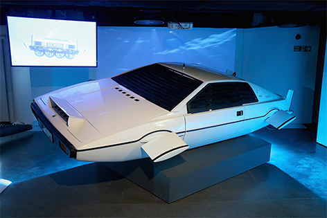 Lotus Esprit  Bond In Motion