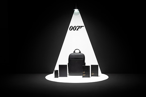 Moleskine 007 James Bond collection backpack notebookphone cover