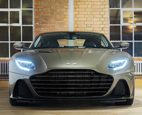 Aston Martin DBS Superleggera OHMSS front