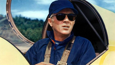 Steve McQueen Daniel Craig look Thomas Crown Affair navy baseball cap harrington jacket