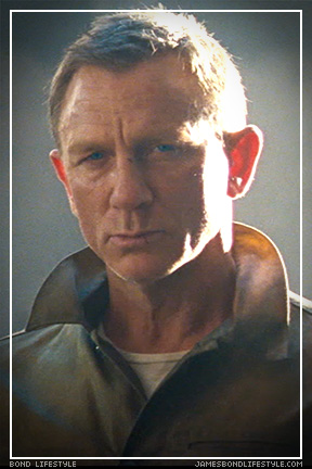 No Time To Die James Bond Daniel Craig V8 Vantage Garage Outfit jacket