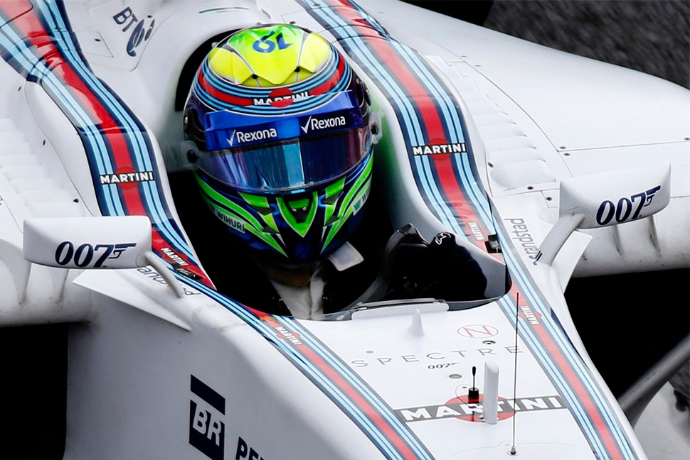 Martini & Rossi vermouth Bond Lifestyle