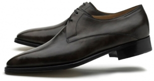 photo © John Lobb