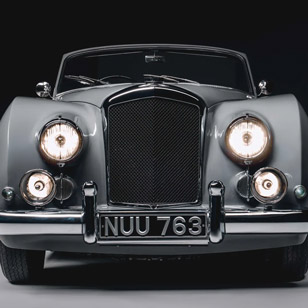James Bond Bentley Locomotive new photos