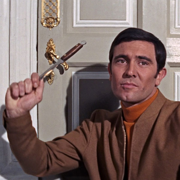 James Bond lots at Prop Store Entertainment Memorabilia Live Auction London Winter 2025