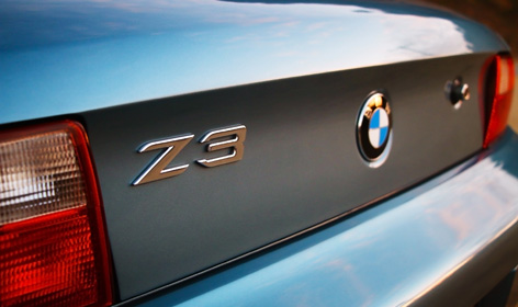 BMW Z3 rear logo