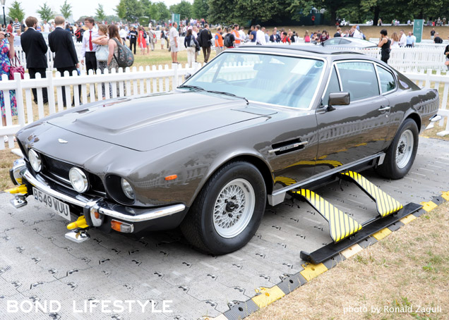 Aston Martin DBS Vantage Centenary 2