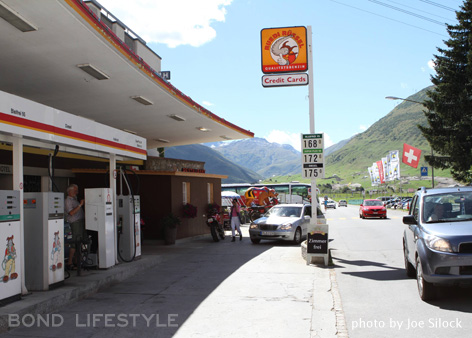 Aurora Gas Station Switzerland Goldfinger