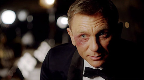 red nose day daniel craig 2015 james bond tuxedo