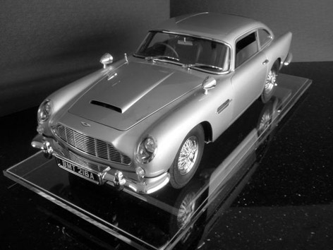 aston martin db5 1 8 scale