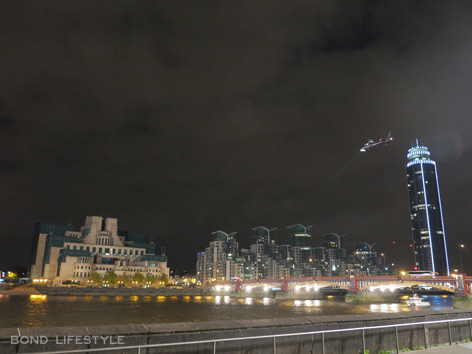 thames spectre filming night