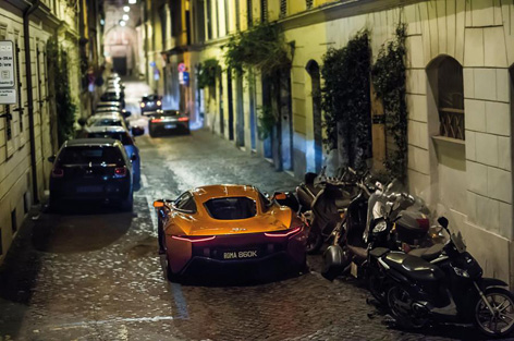 SPECTRE Jaguar C-X75 Rome chase scene hinx dave bautista 7