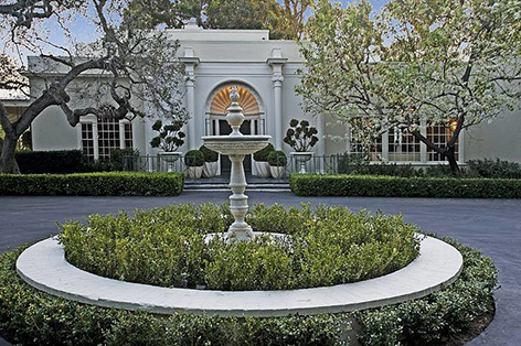 Albert Broccoli Tom Ford Wearstler villa beverly hills entrance