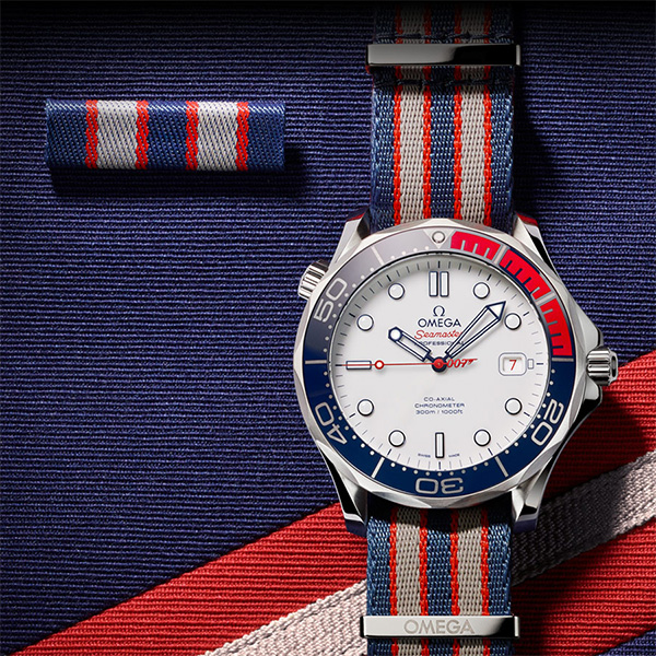 Omega seamaster commander 007 clearance