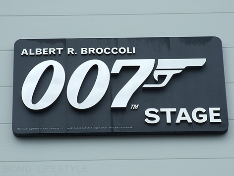 albert r broccoli 007 stage pinewood logo