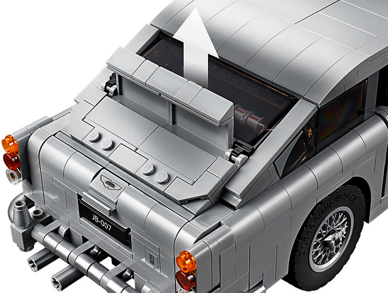 LEGO Creator Expert Aston Martin DB5 James Bond 007 detail rear