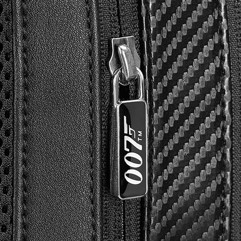 Moleskine 007 Limited Edition Classic Pro Backpack zipper