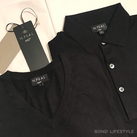 Exclusive look at the N.Peal 007 Collection Goldfinger black V-Neck ...