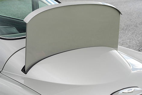 Aston Martin DB5 Goldfinger Continuation Bullet resistant rear shield