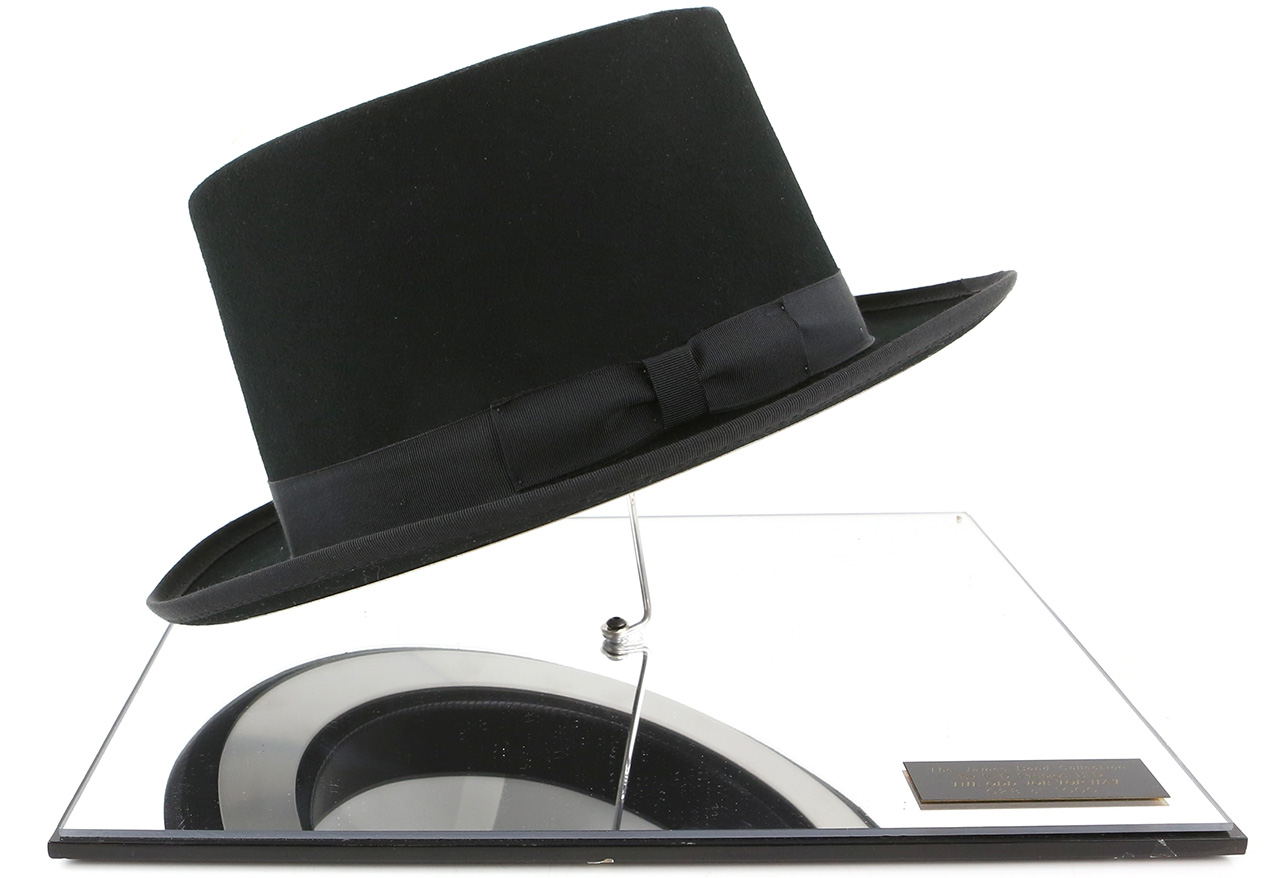 oddjob hat sd studion auction hat