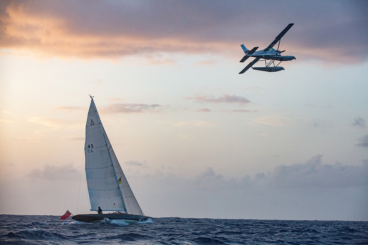 Spirit 46 Yacht featured in No Time To Die James Bond airplane waterplane