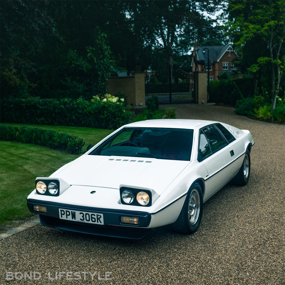 Lotus Esprit The Spy Who Loved Me tribute car for sale