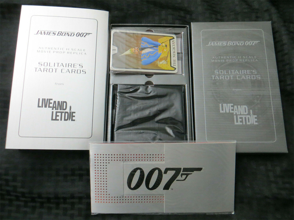 Factory Entertainment James Bond 007 Solitaire Tarot cards 2010