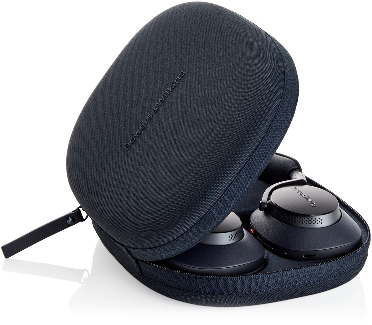 Bowers & Wilkins Px8 007 Edition headphones | Bond Lifestyle