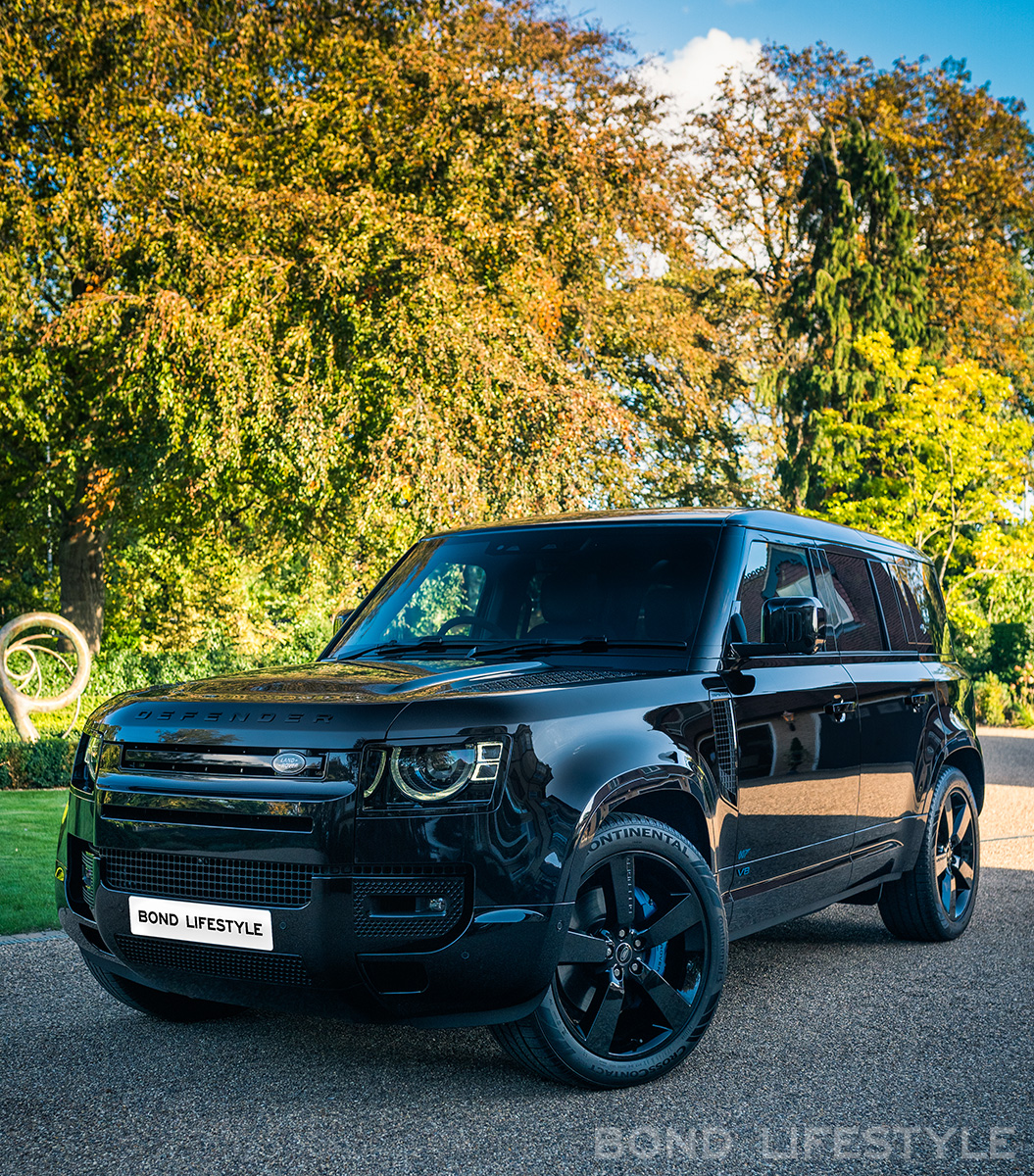 Exclusive Land Rover Defender 110 James Bond Edition For Sale