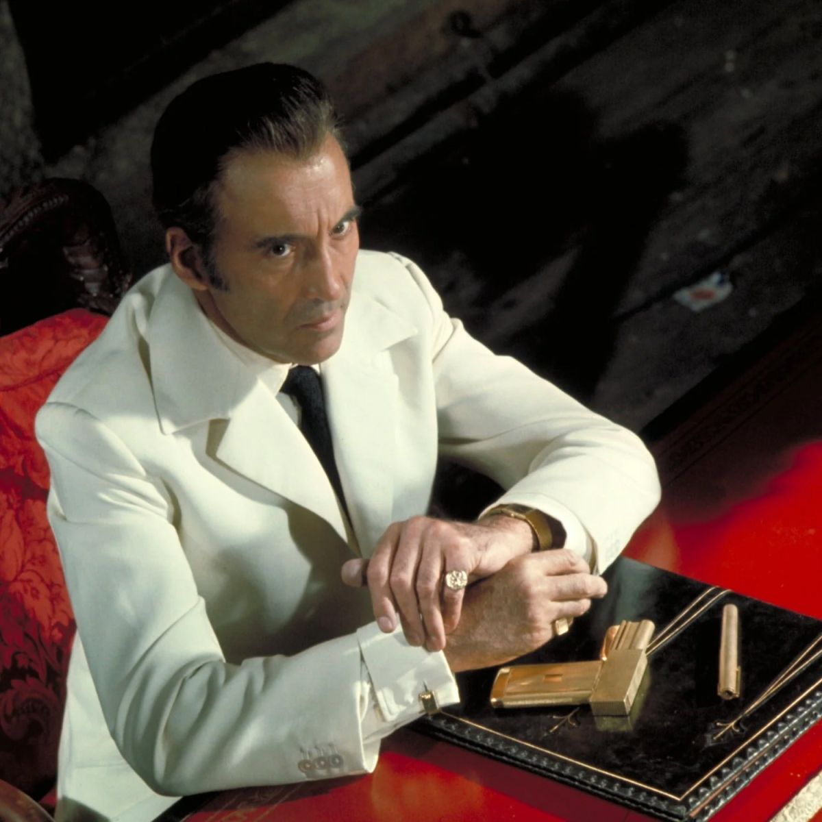 James Bond Golden Gun Prop Replica by Factory Entertainment metal Scaramanga Christopher Lee