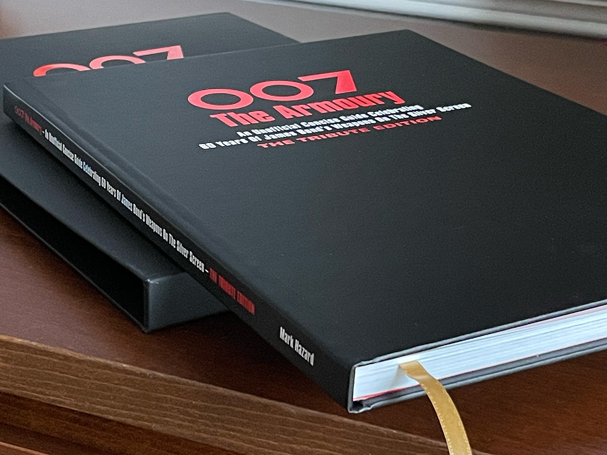 Hardcover Limited Edition of 007 The Armoury cover