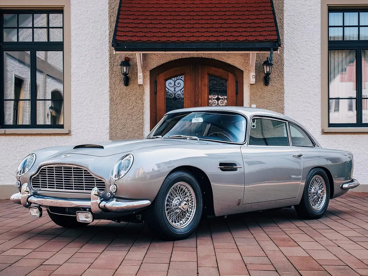 1965 Aston Martin DB5 Vantage auction RM Sothebys front