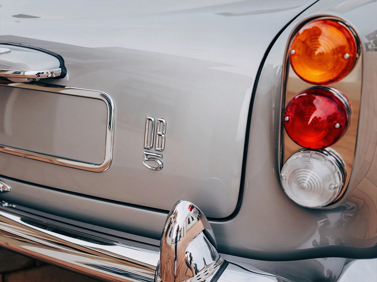 1965 Aston Martin DB5 Vantage auction RM Sothebys rear lights