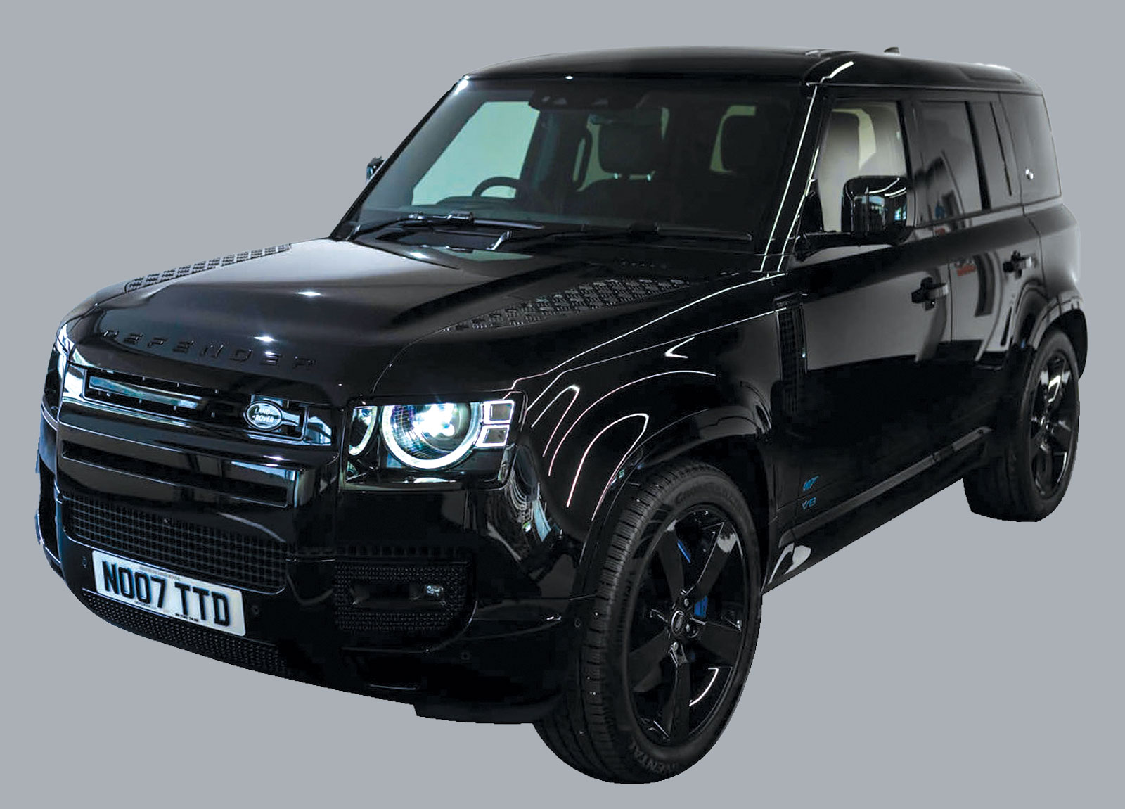 Land Rover Defender Bond Edition