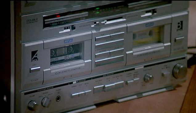 photo © United Artists, Danjaq LLC Close up of the Philips D8734 Boombox in A View To A Kill