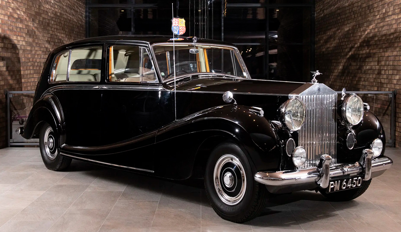 1954 Rolls-Royce Phantom IV by H.J. Mulliner PM 6450 HRH Princess Margaret