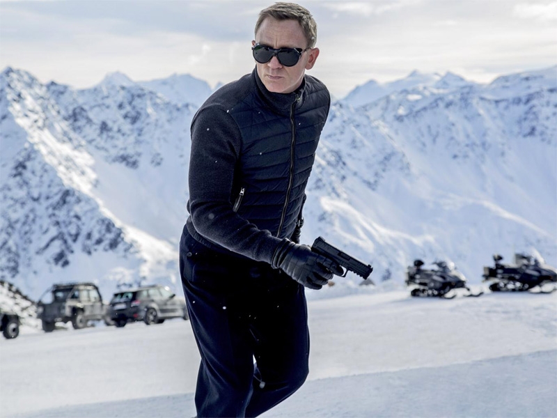 daniel craig moncler