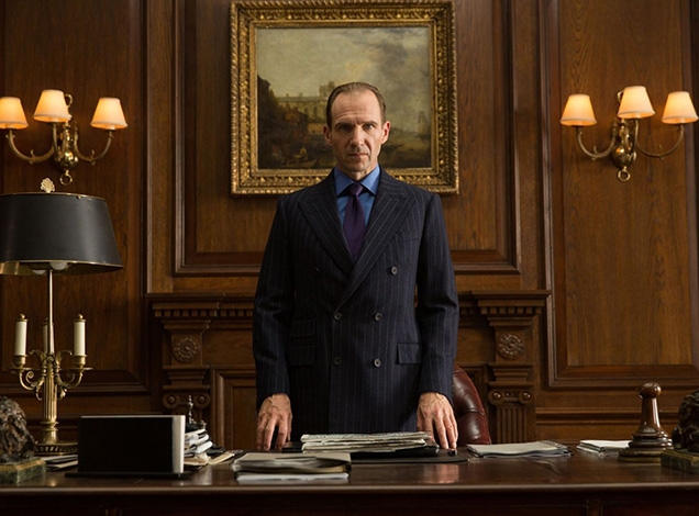 Ralph Fiennes as M wearing a Timothy Everest bespoke suit in SkyFall