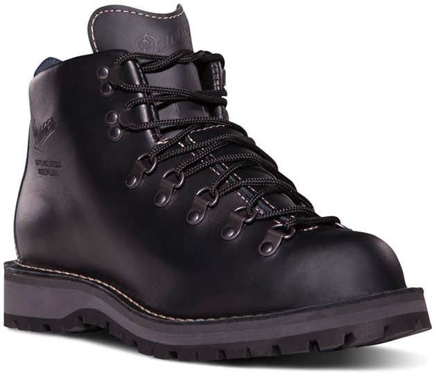 James bond hiking clearance boots