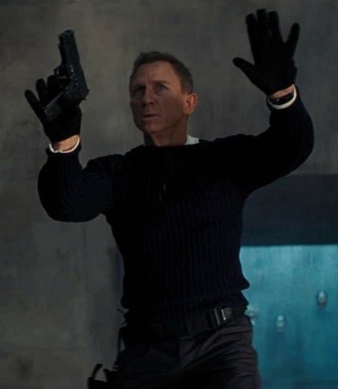 James Bond uses a SIG Sauer P226 in the final action scene of No Time To Die.