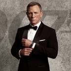 Daniel Craig as James Bond in new Omega Seamaster 300M promotional image